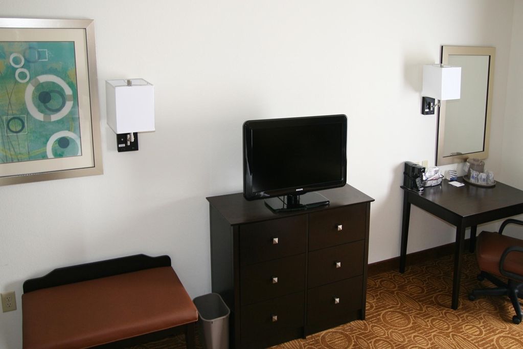 Comfort Inn & Suites Toledo Cameră foto